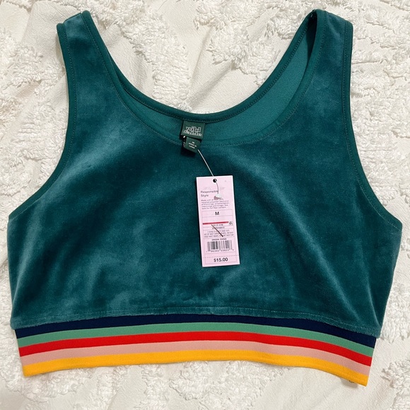 wild fable Tops - NWT Wild Fable Crop Top